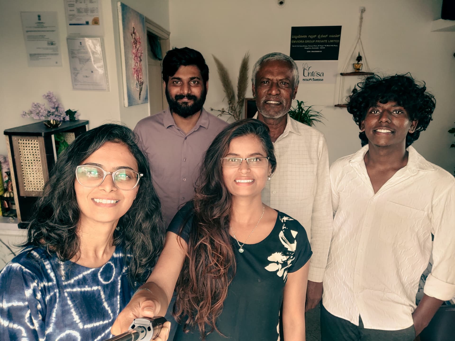 The Untosa team